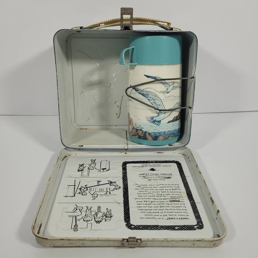 Vintage 1973 Jonathan Livingston Seagull Metal Lunch Box with Thermos Aladdin